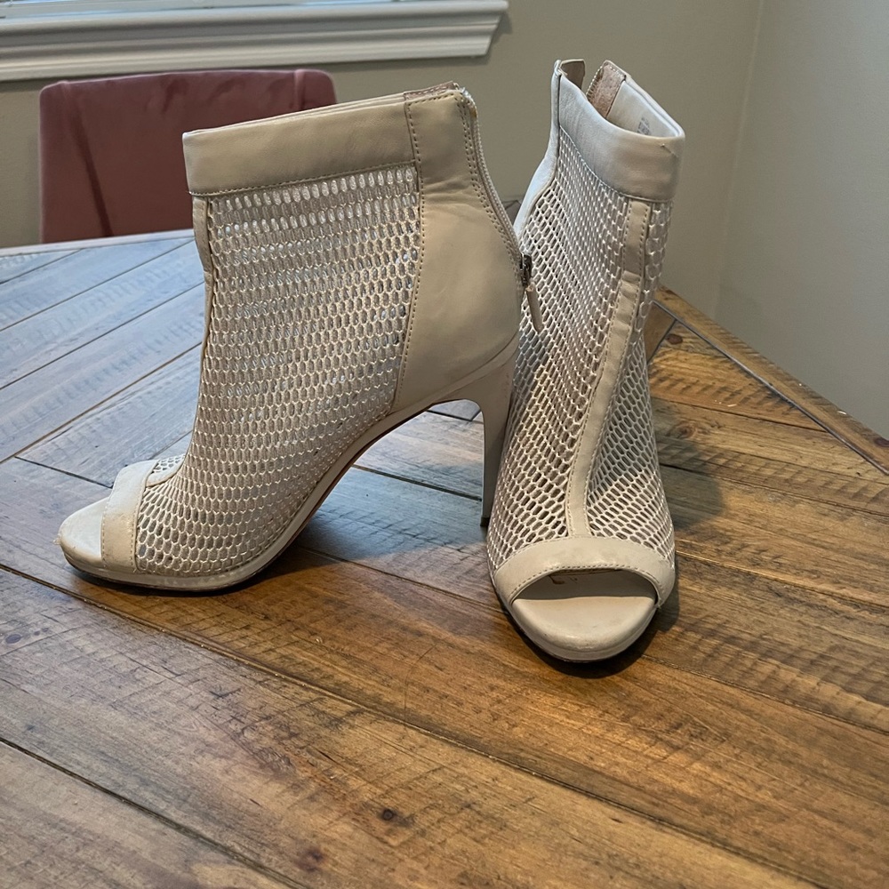 BCBG MaxAzria Mesh stilettos